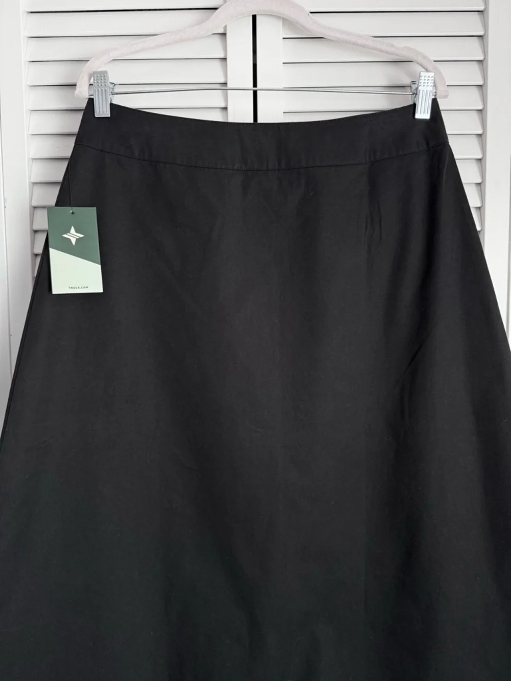 Tuckernuck A-Line Button Front Midi Skirt Pockets Academia Black Size 10 NWT